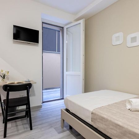 Deledda Home Cagliari Buitenkant foto