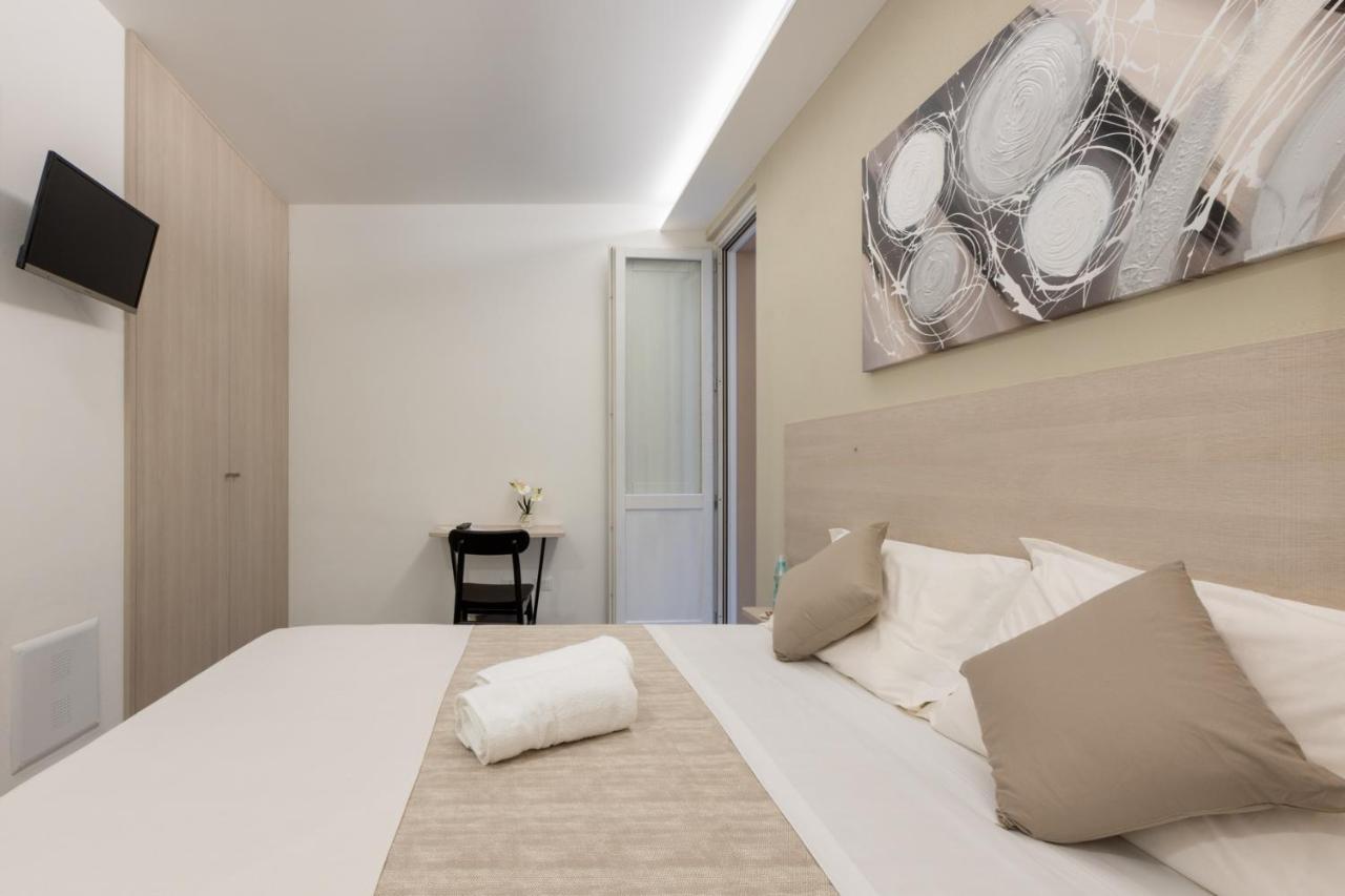 Deledda Home Cagliari Buitenkant foto