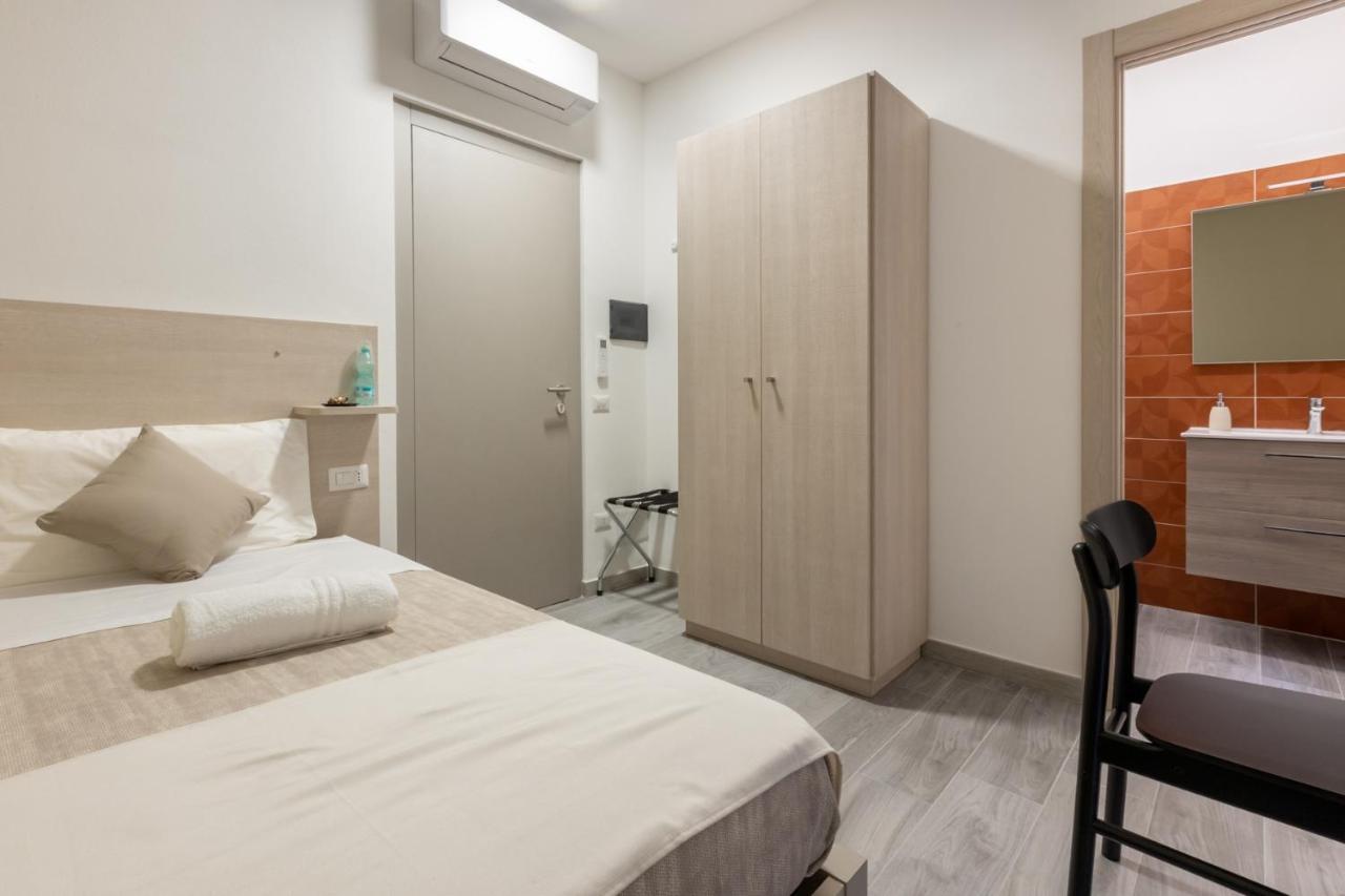 Deledda Home Cagliari Buitenkant foto