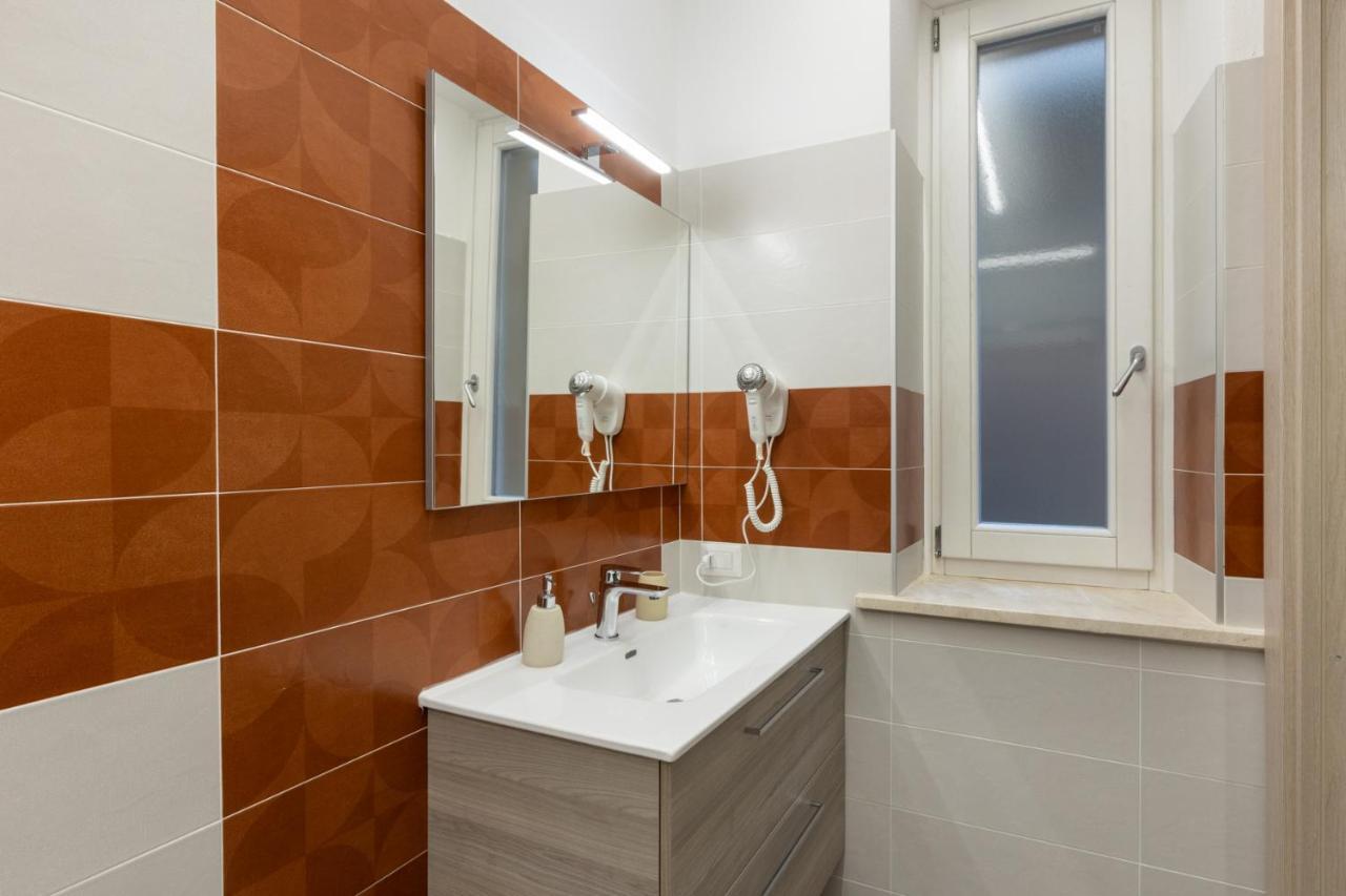 Deledda Home Cagliari Buitenkant foto