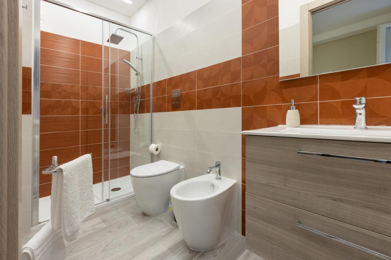 Deledda Home Cagliari Buitenkant foto